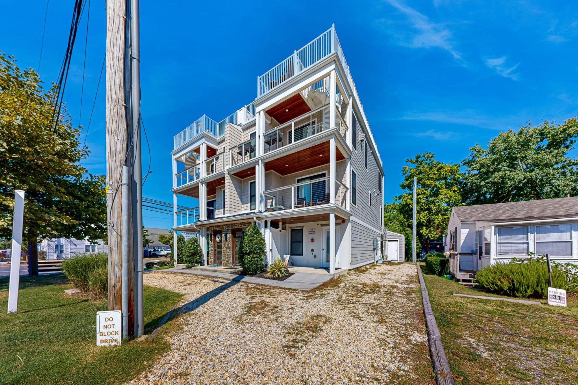 Town Of Dewey --- 35 Rodney #2 * Dewey Beach