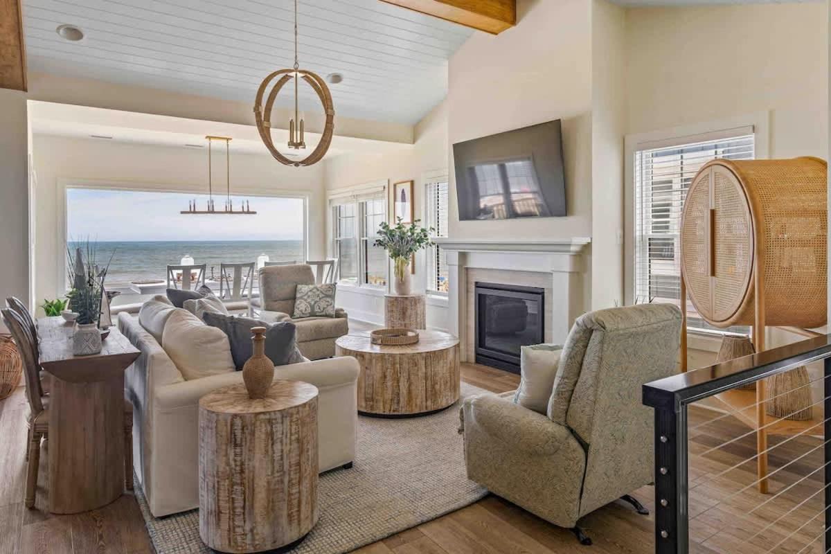 Luxury Front Villa Dewey Beach