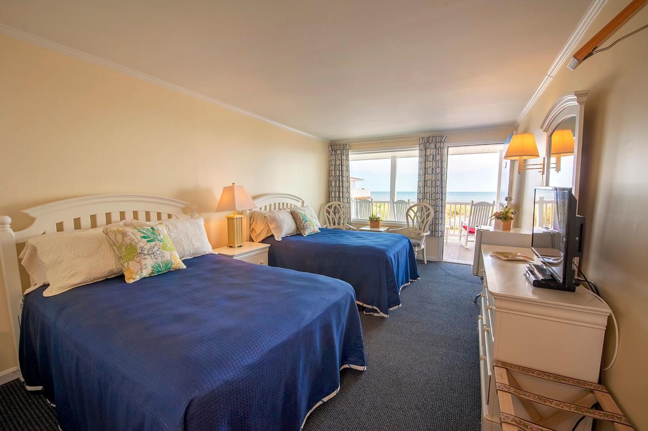Adams Ocean Front Motel *